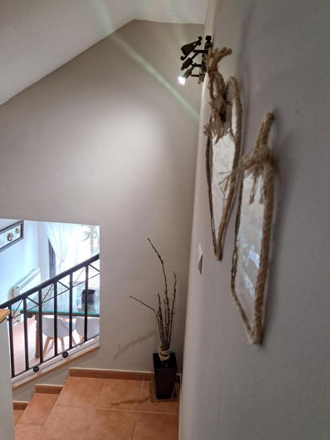 Willa La Casa Del Cipres Aldeamayor de San Martin Zewnętrze zdjęcie